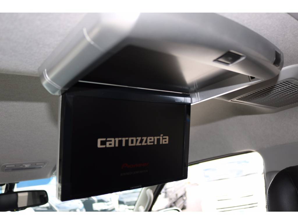 カロッツェリア製フリップダウンモニター！