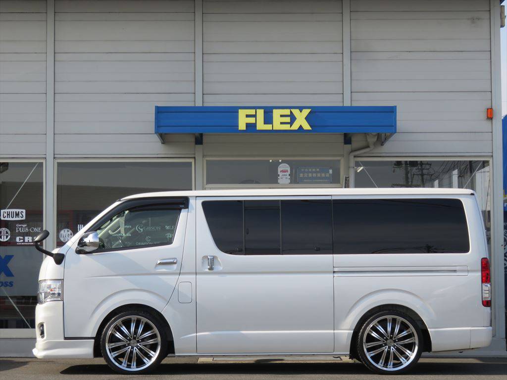 乗り心地とスタイリングを両立させる２インチローダウンは当店オススメのダウン量です♪足回りも経験豊富なスタッフにご相談下さい☆