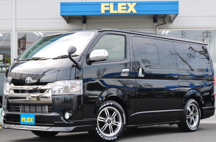 未登録新車３０００ディーゼルターボＳ－ＧＬダークプライム！アドブルー補充の必要ない新車としては当店最後の１台となってしまいました！
