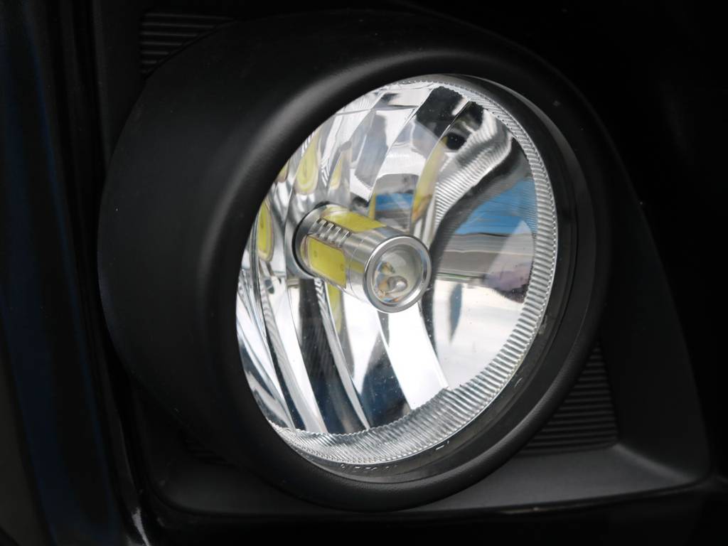 ＬＥＤフォグバルブ完備！