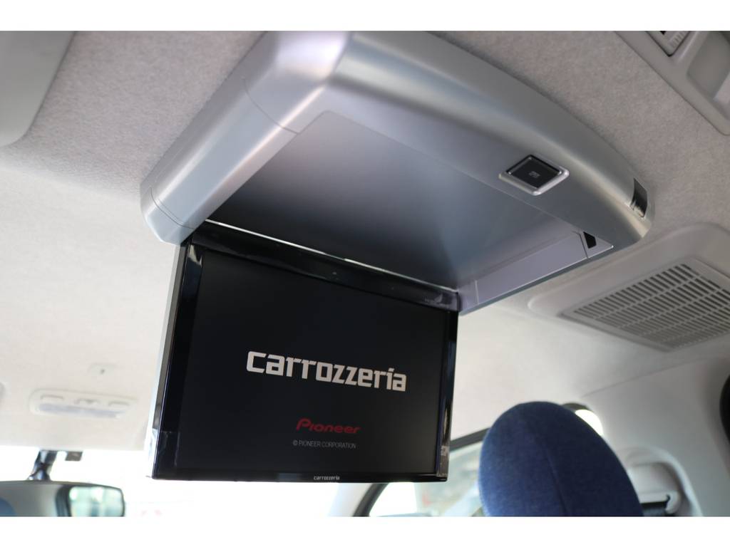 【後席モニター】カロッツェリア製１０．２インチフリップダウンモニター完備♪