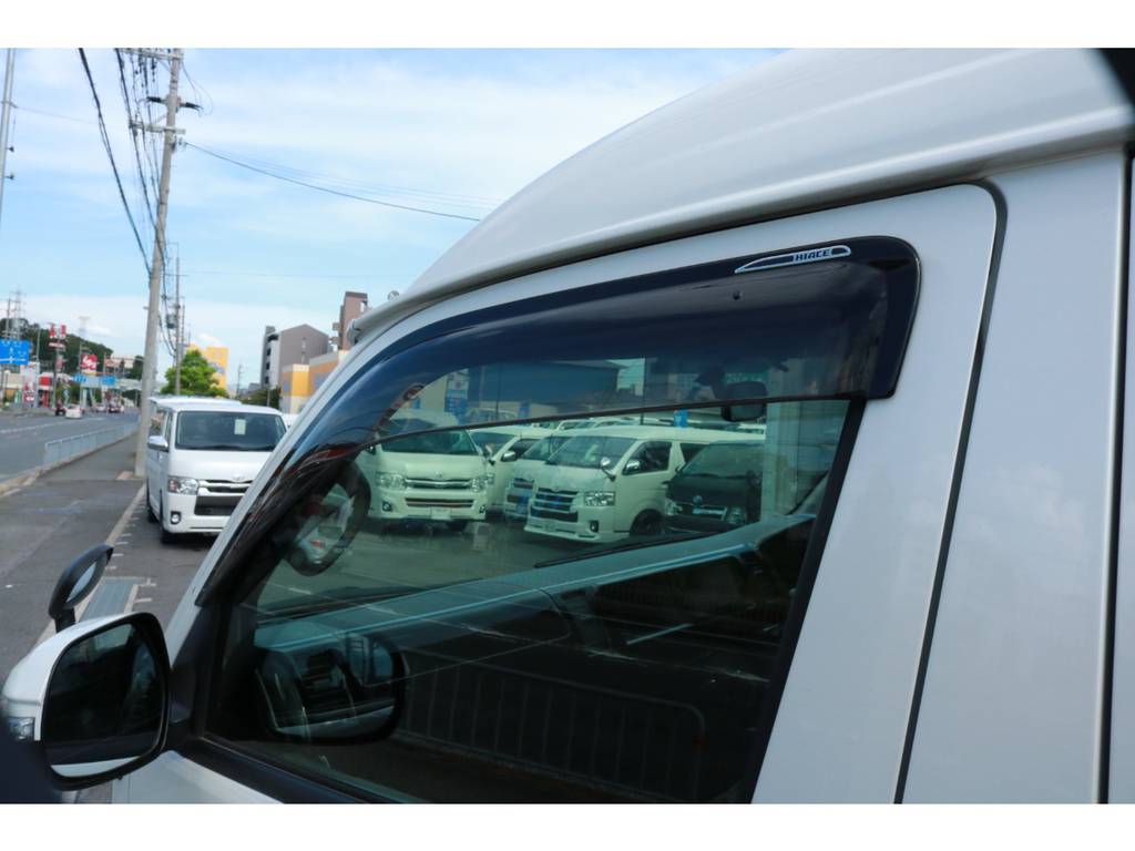 純正ドアバイザー完備！