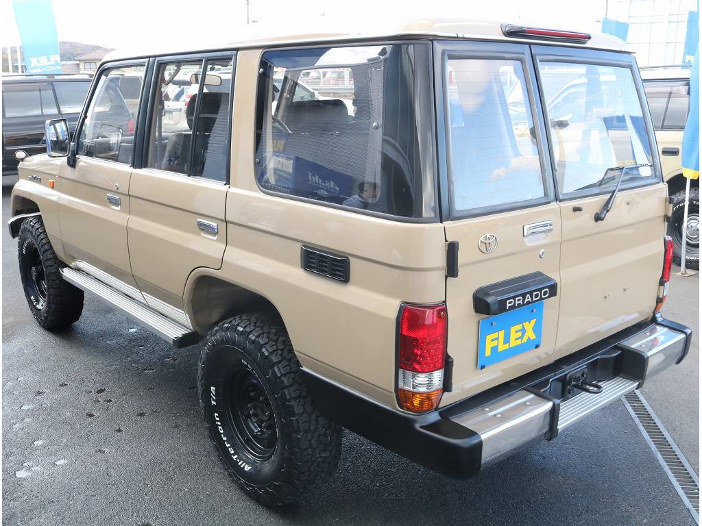 新品２インチリフトアップ済ですが、非常に運転が行い安く、女性ユーザー様も沢山いらっしゃいます！