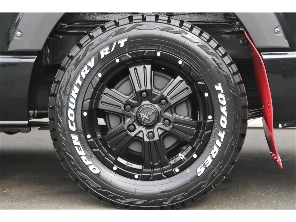 ＮＩＴＲＯ１６インチアルミホイール×ＴＯＹＯ１６インチオープンカントリータイヤ♪