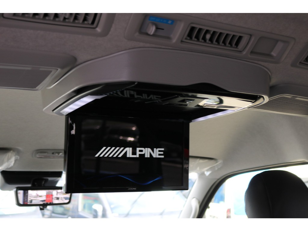 ＡＬＰＩＮＥ１２．８インチフリップダウンモニター♪
