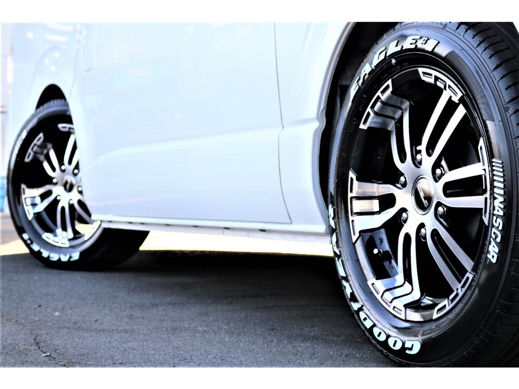 ＤＥＬＦ１７インチアルミホイール×ＧＯＯＤＹＥＡＲ１７インチナスカータイヤ♪