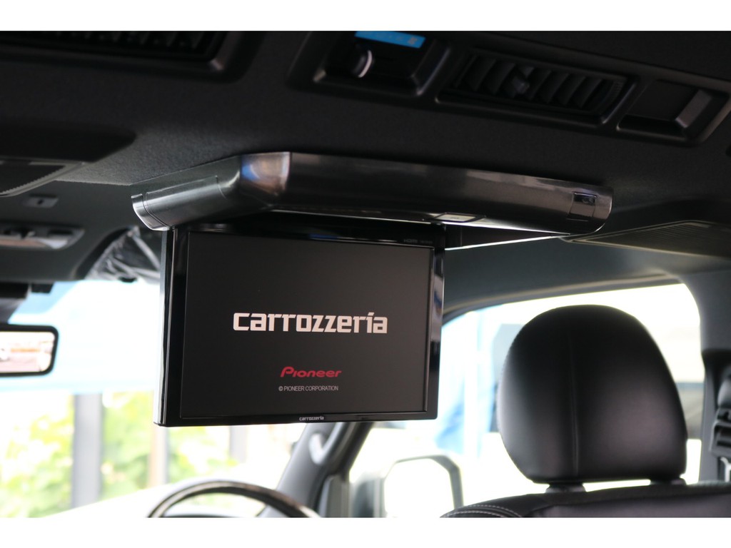 ＰＩＯＮＥＥＲ１０インチフリップダウンモニター♪