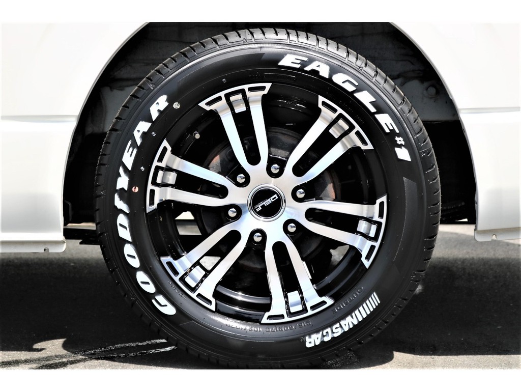 ＤＥＬＦ１７インチアルミホイール×ＧＯＯＤＹＥＡＲ１７インチナスカータイヤ♪