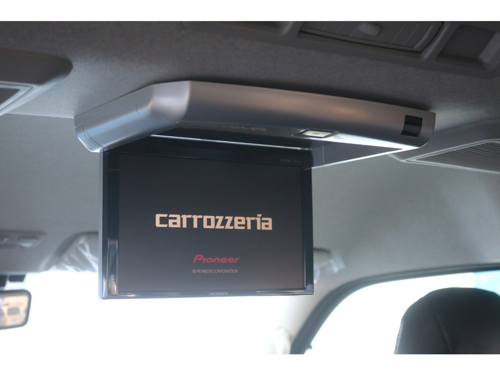 ＰＩＯＮＥＥＲ１０インチフリップダウンモニター♪