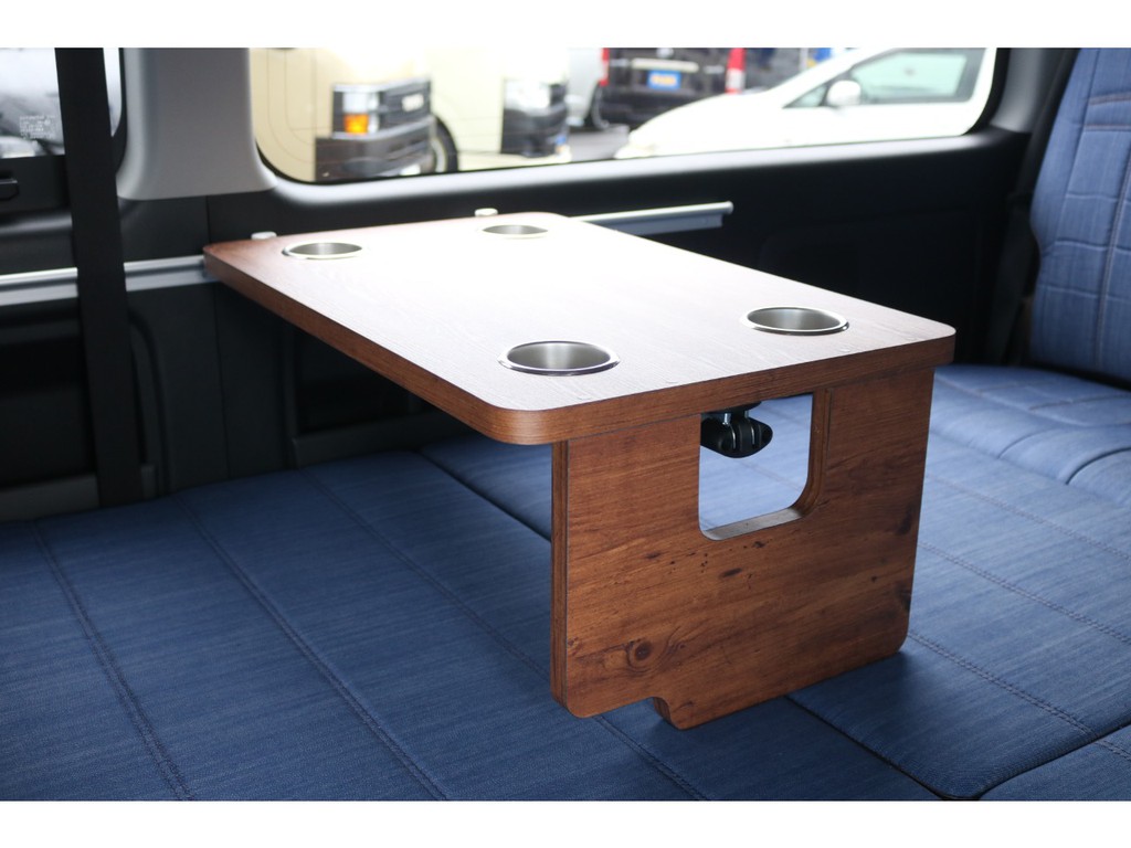 サイドテーブル♪