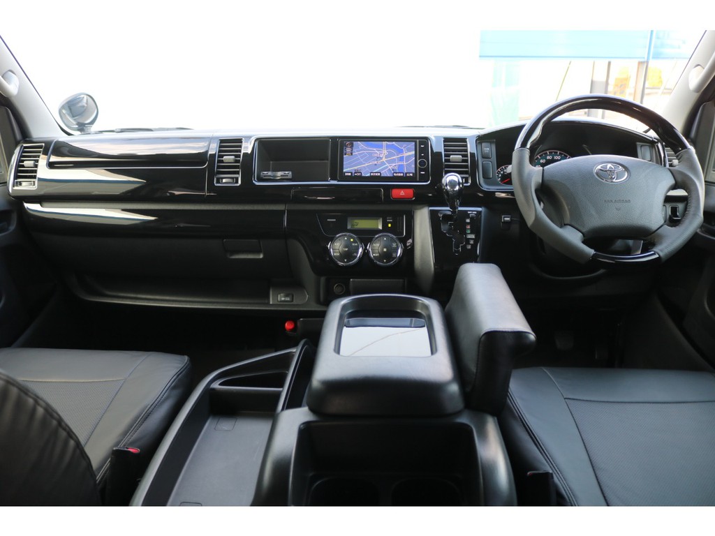 ＳＩＬＫＢＬＡＺＥピアノブラックインテリアパネル３点セット♪