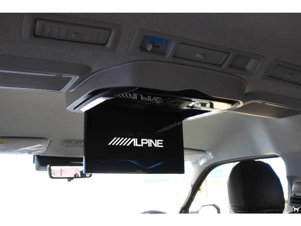 ＡＬＰＩＮＥ製１２．８インチフリップダウンモニター♪
