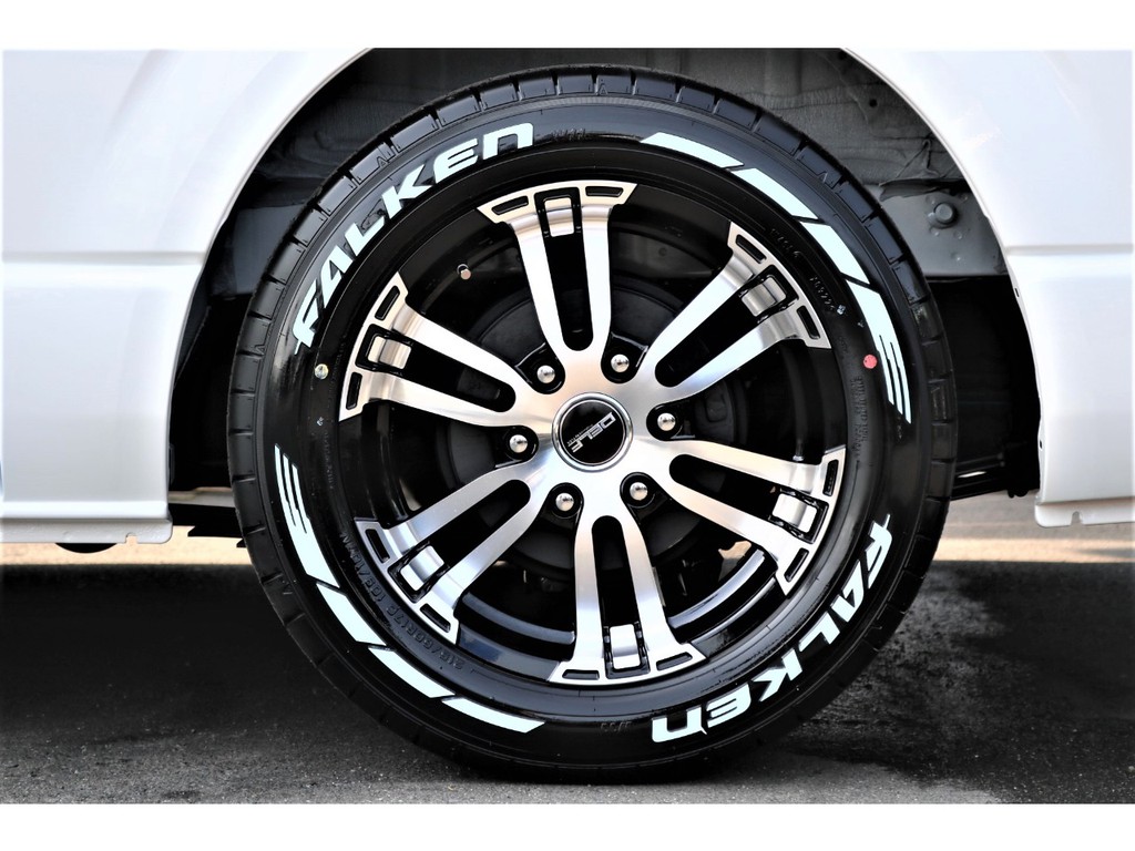 ＦＬＥＸ１７インチアルミホイール×ＦＡＬＫＥＮ１７インチホワイトレタータイヤ♪