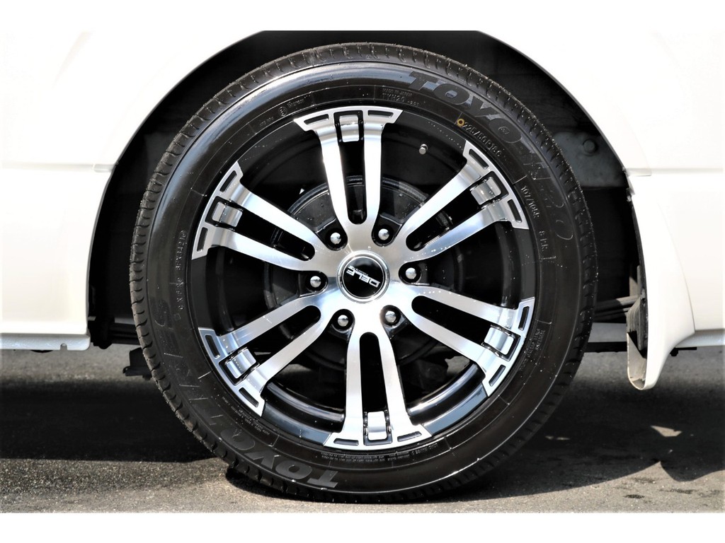 ＤＥＬＦ１８インチアルミホイール×ＴＯＹＯ１８インチＨ２０タイヤ♪