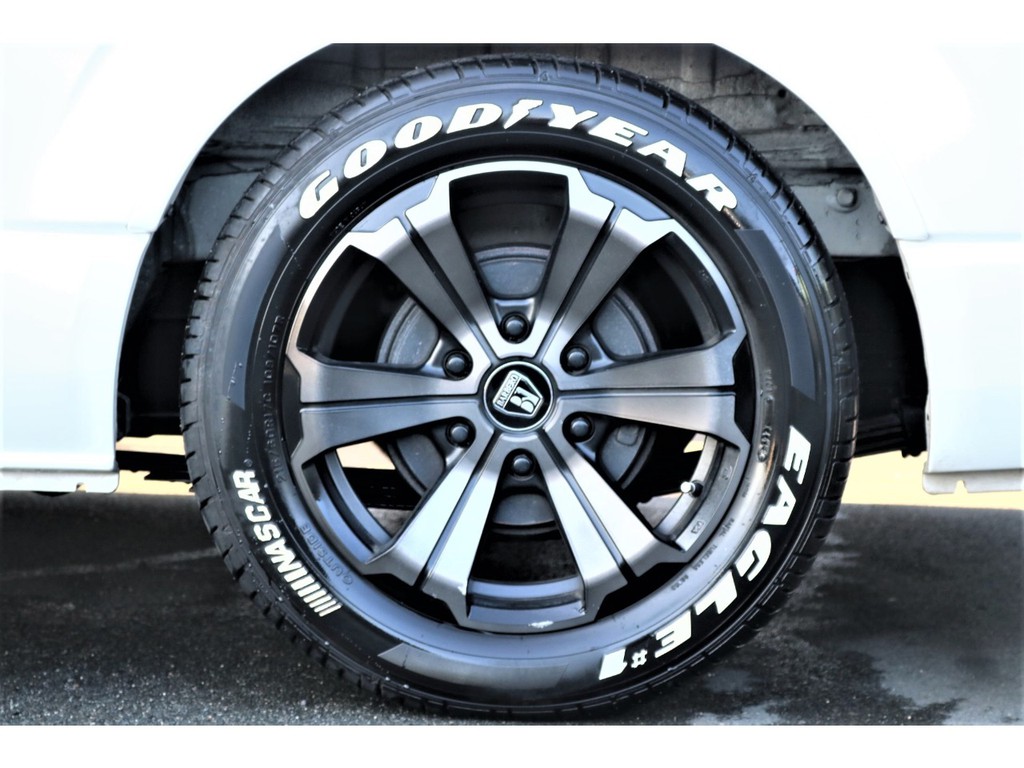 ＢＡＲＢＥＲＯ１７インチアルミホイール×ＧＯＯＤＹＥＡＲ１７インチナスカータイヤ♪