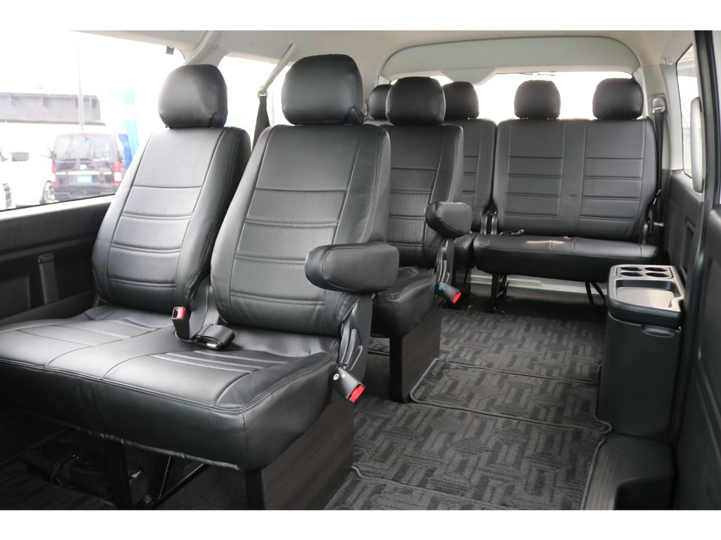 ＦＬＥＸ黒革調シートカバー♪