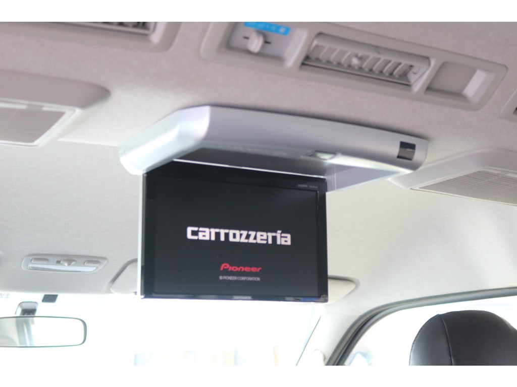 ＰＩＯＮＥＥＲ１０インチフリップダウンモニター♪