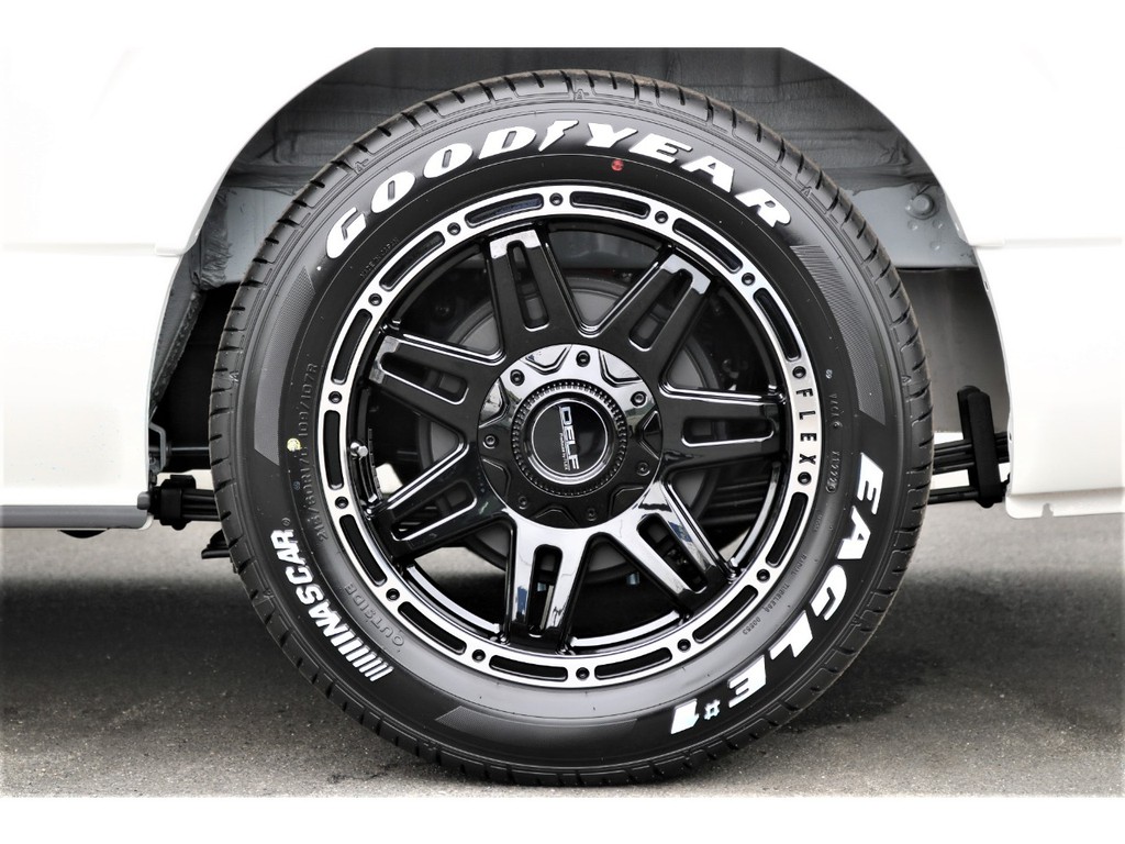 ＦＬＥＸ１７インチアルミホイール×ＧＯＯＤＹＥＡＲ１７インチナスカータイヤ♪