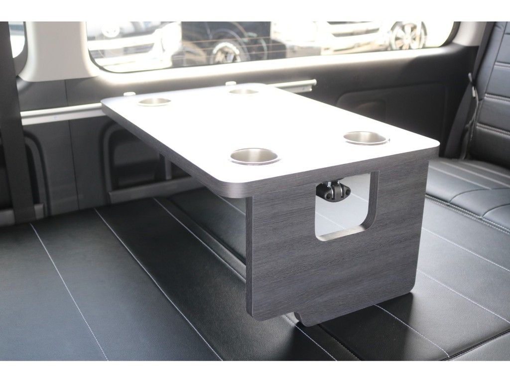 サイドテーブル♪