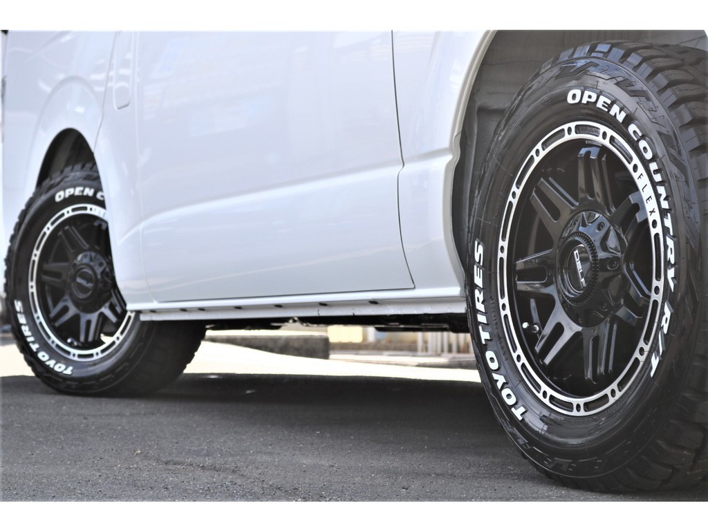 ＴＯＹＯ１６インチオープンカントリータイヤ♪