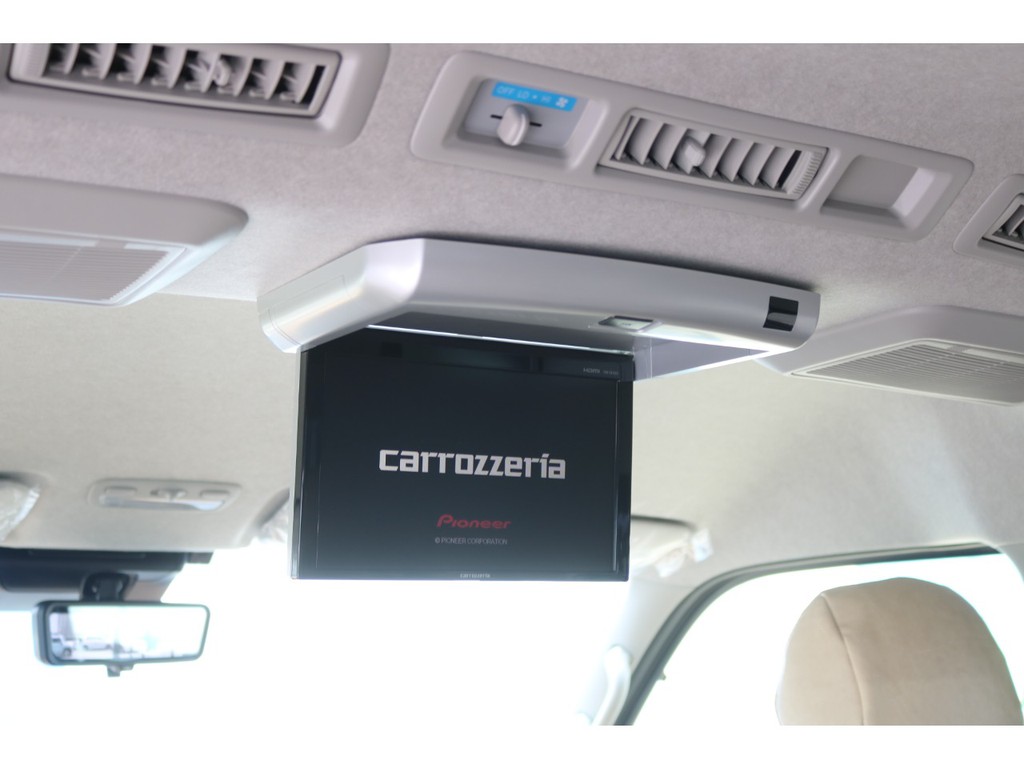 ＰＩＯＮＥＥＲ１０インチフリップダウンモニター♪