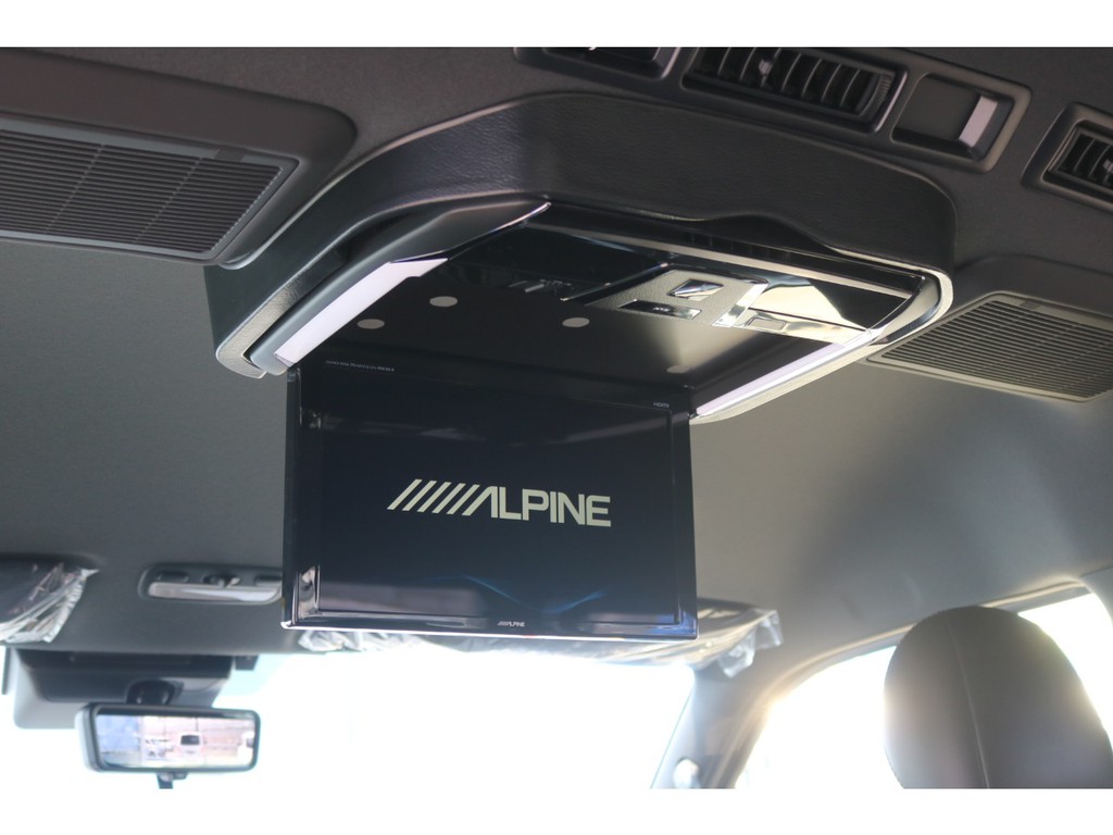 ＡＬＰＩＮＥ製１２．８インチフリップダウンモニター♪