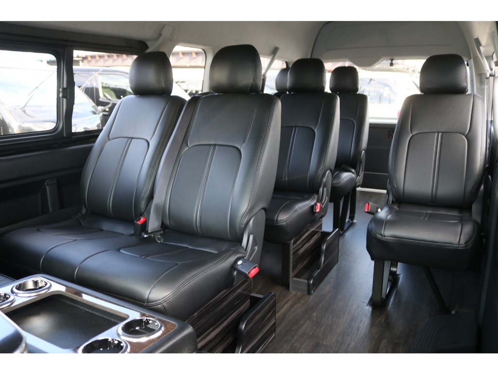 黒革調シートカバー♪