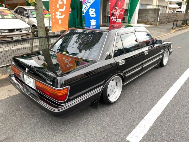 トヨタ クラウンセダン 2 5ロイヤルサルーン 車探しなら中古車 新車の専門店flex フレックス へ