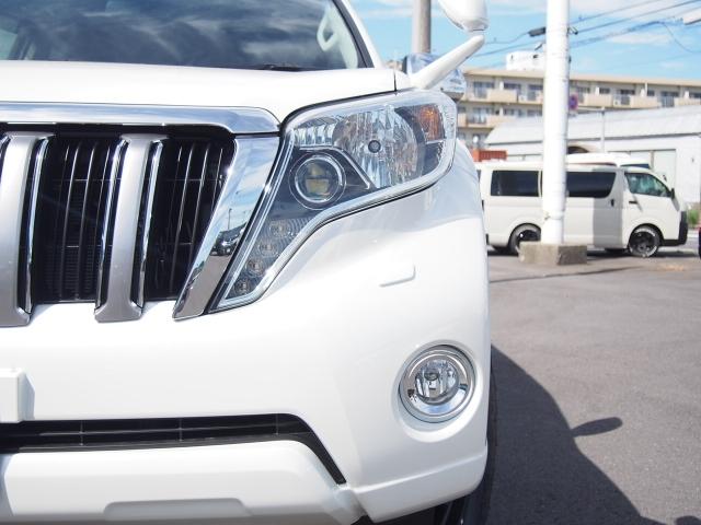 各車種も豊富です☆ランクル６０，７０，８０，１００，２００、プラド７０，９０，１２０，１５０、逆輸入車などなど専門店ならではの品揃えで格安お得展示中！！