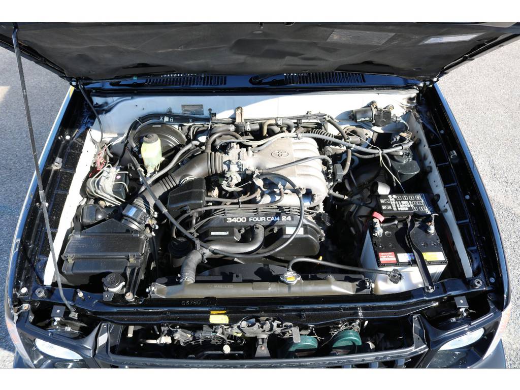 店舗敷地内に工場完備ですので車検～整備までお任せください。