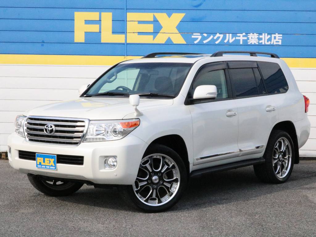 ランクル最高峰ランクル２００中期型のご紹介です☆