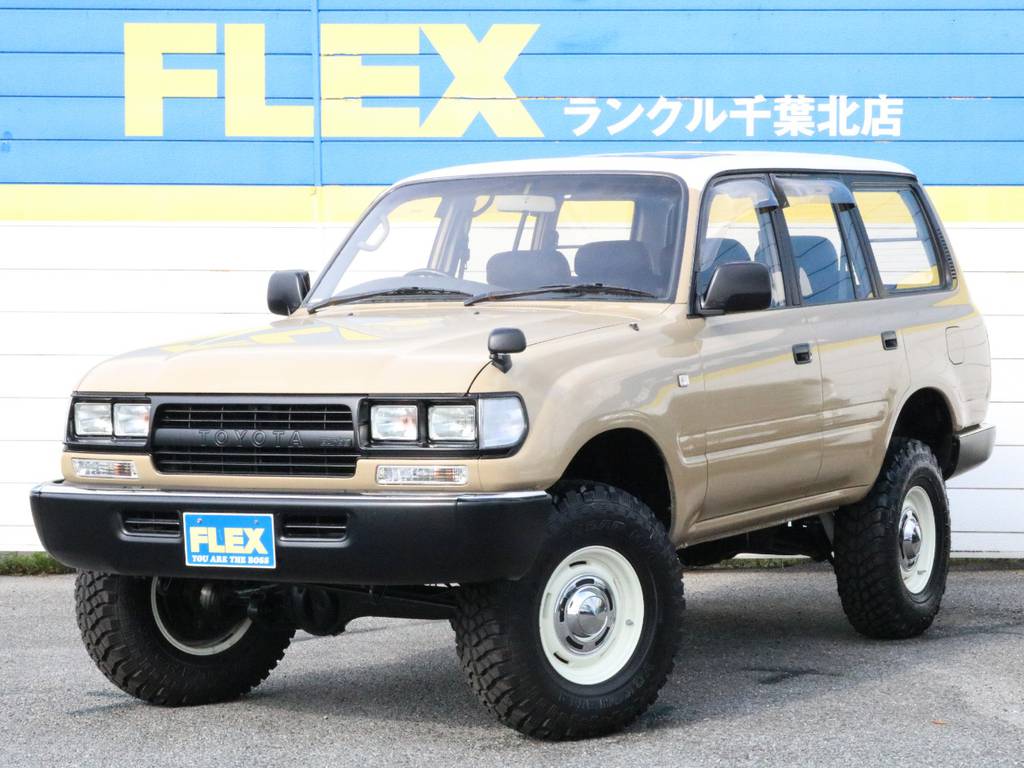 角目四灯ＮＥＷベージュペイントのランクル８０の入庫です！