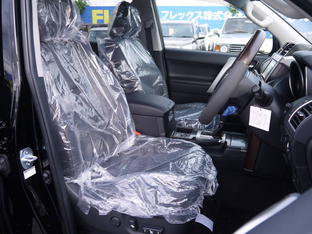 新車なのでピカピカです！