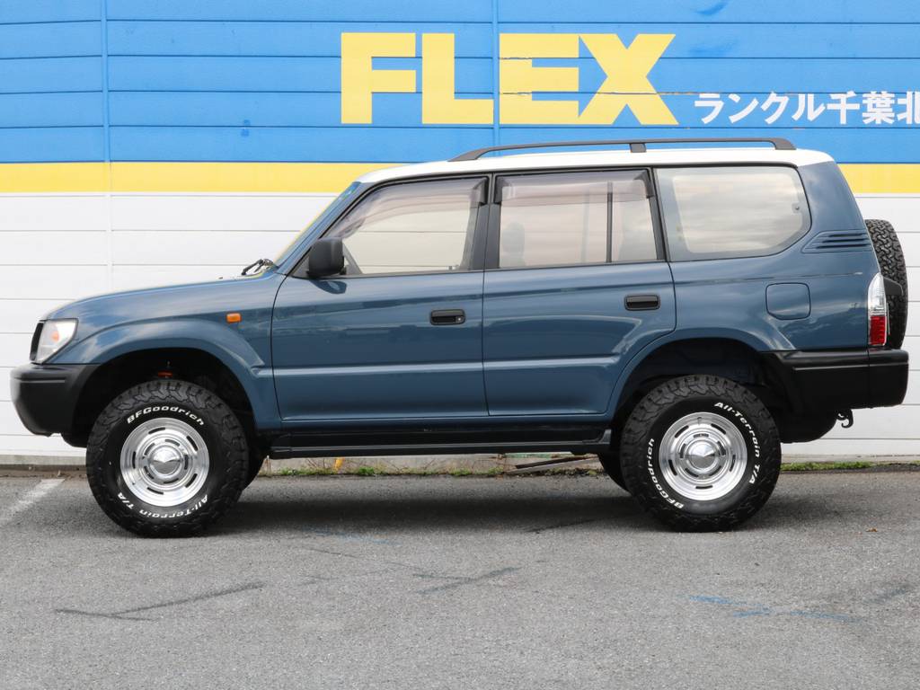 丸目ヘッドライトに変更＆前後バンパーもナロー用に変更しております☆