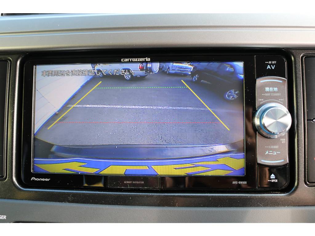 納車後も同じ敷地内に自社工場完備しておりますので、カスタム・車検・などもお気軽に御相談下さい。