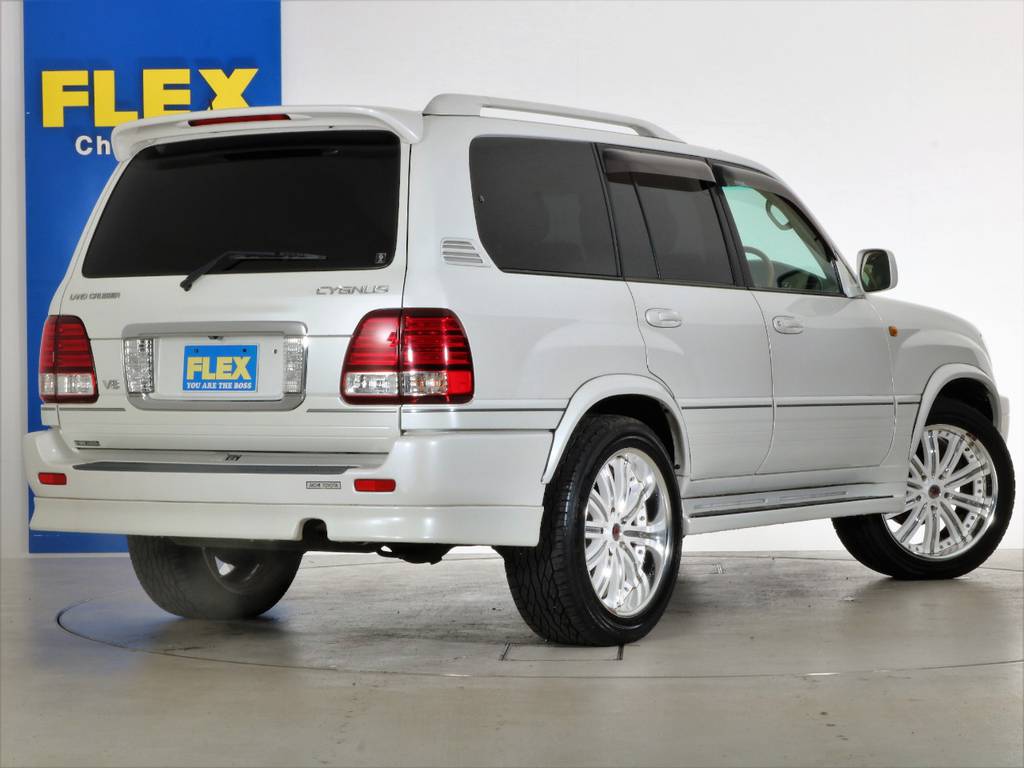 ご不明な点、ご質問等がございましたらお気軽にランクル千葉北店スタッフまでお聞きください。