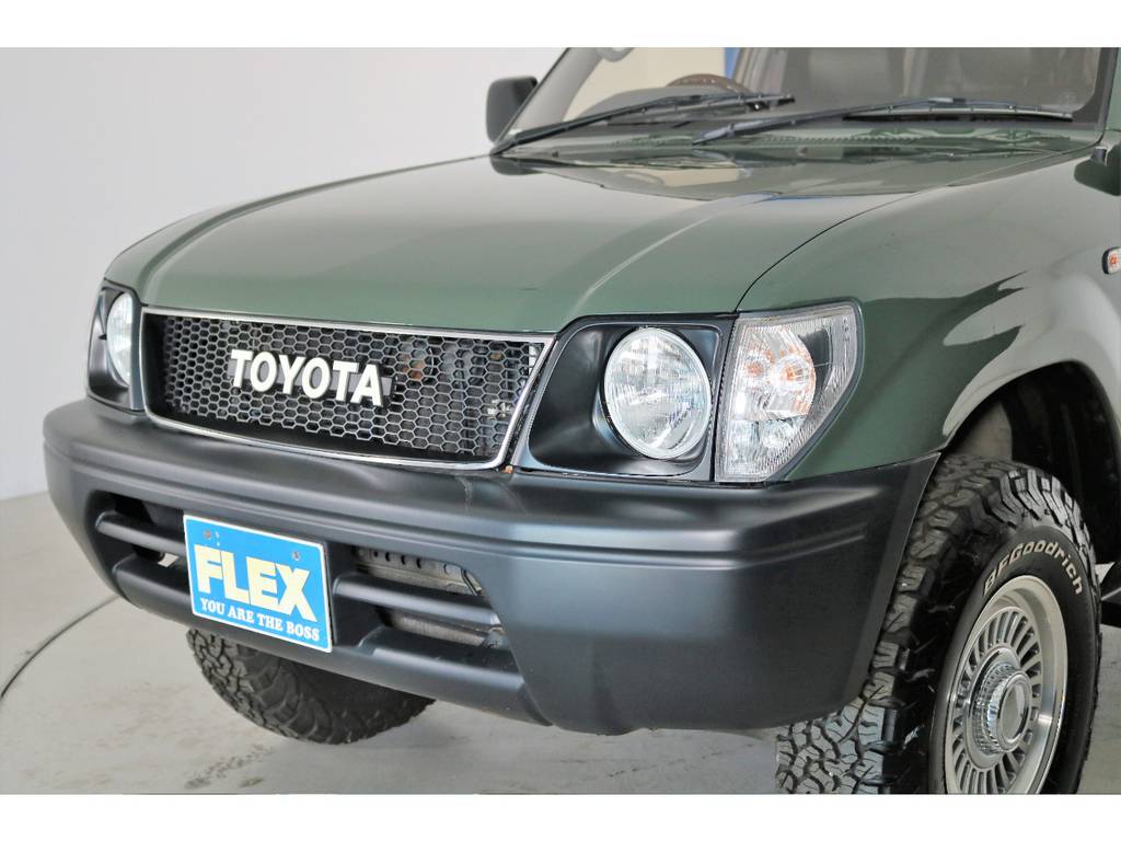当店オリジナルＴＯＹＯＴＡグリルに交換済み！