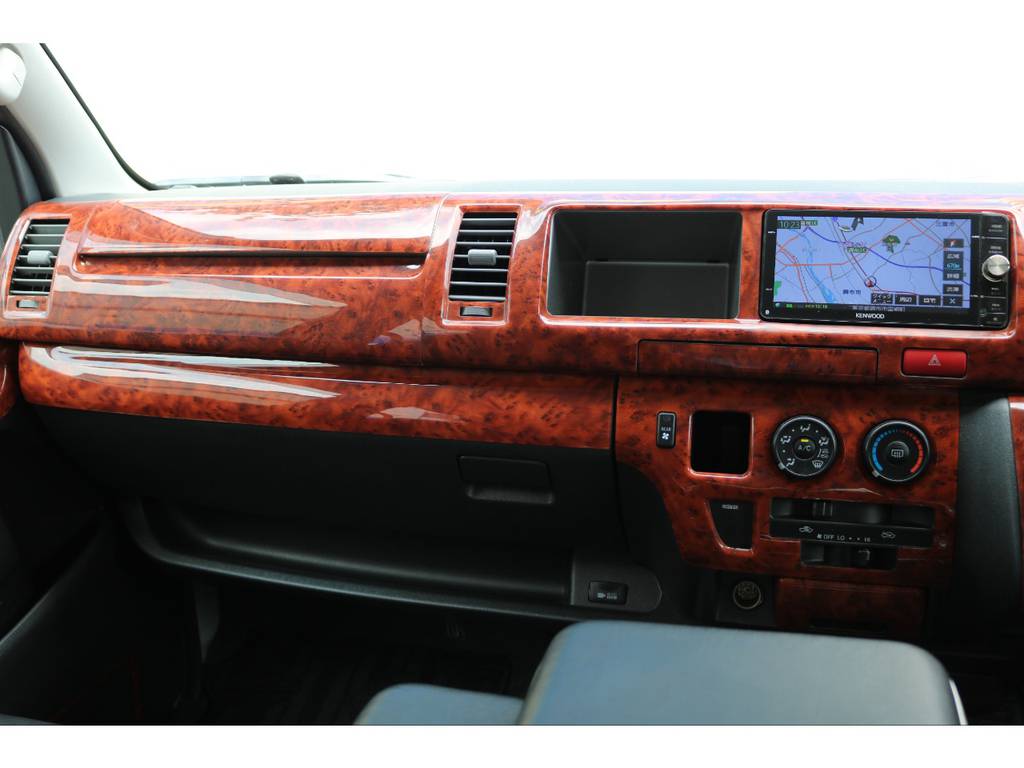 ウッドコンビハンドル＆インテリアパネル！