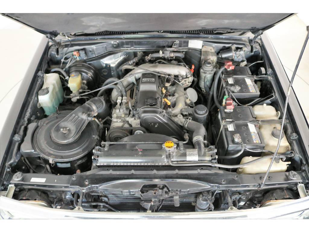 店舗敷地内に工場完備ですので車検から整備までお任せください。