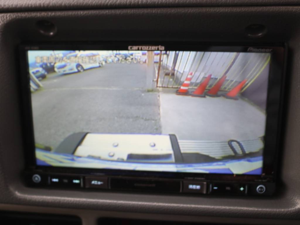 新品バックカメラ装着☆安心して駐車できます☆