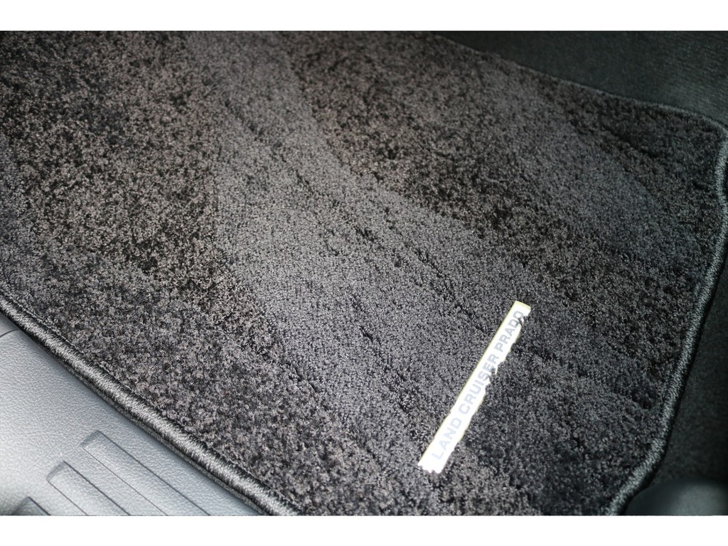 フロアマット付き☆