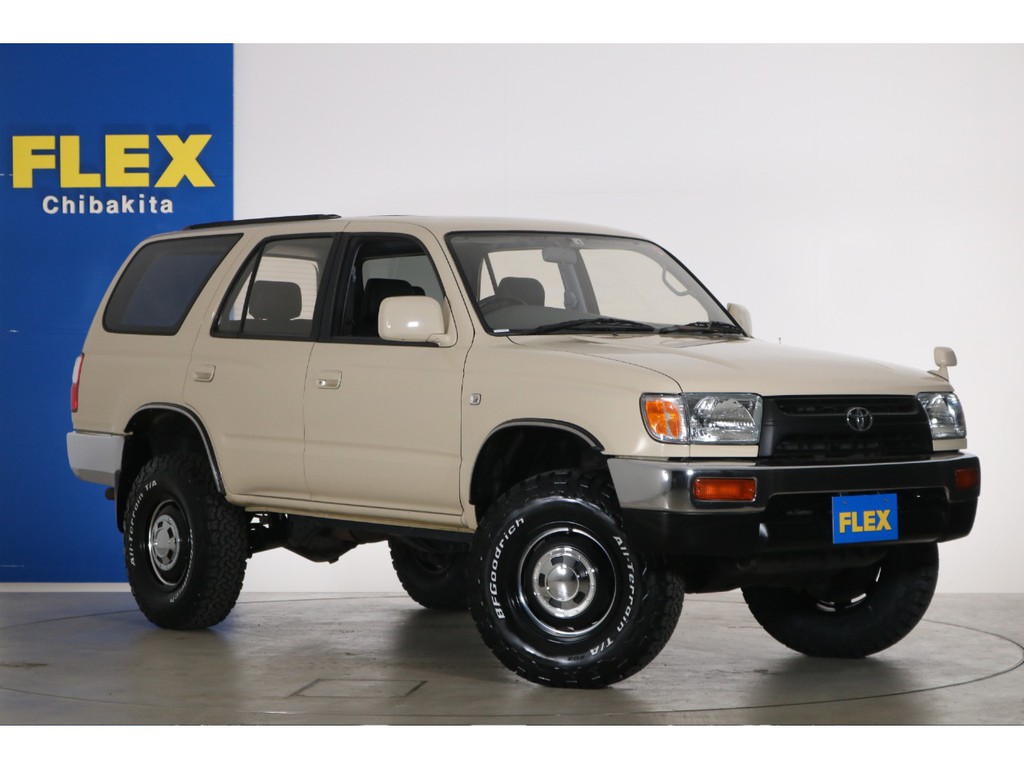 TOYOTAグリルへの交換も承ります☆