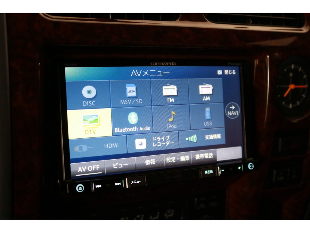 カロッツェリアのフルセグ、Bluetooth対応のSDナビもポイントのひとつですね☆