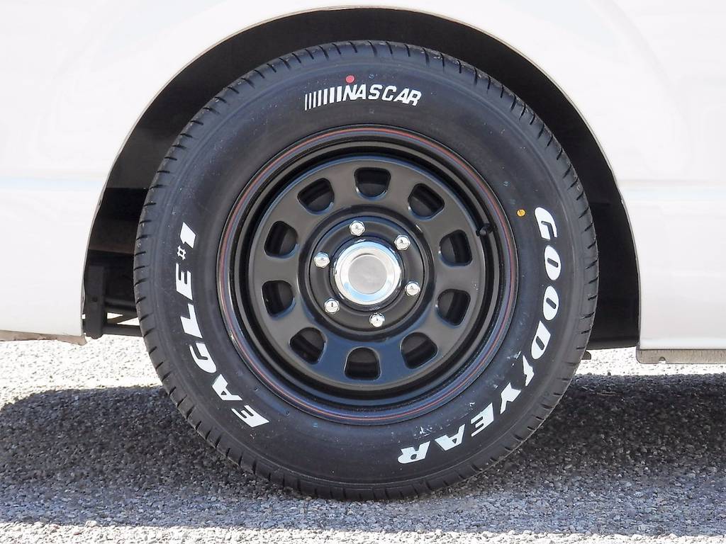 ホイールにはデイトナＳＳ１６インチホイールを新品で装着♪