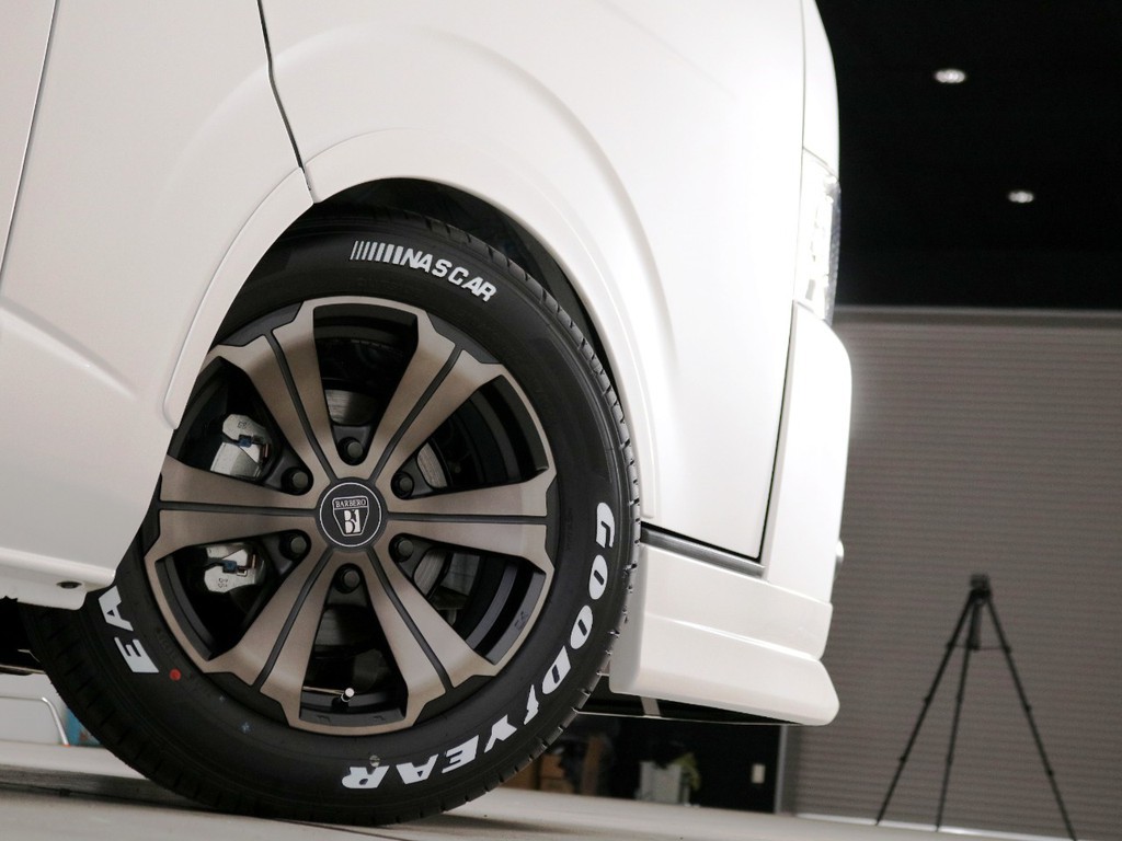 クリムソン　バルベログランデ　１７インチアルミホイール！ＦＬＥＸ限定カラー♪