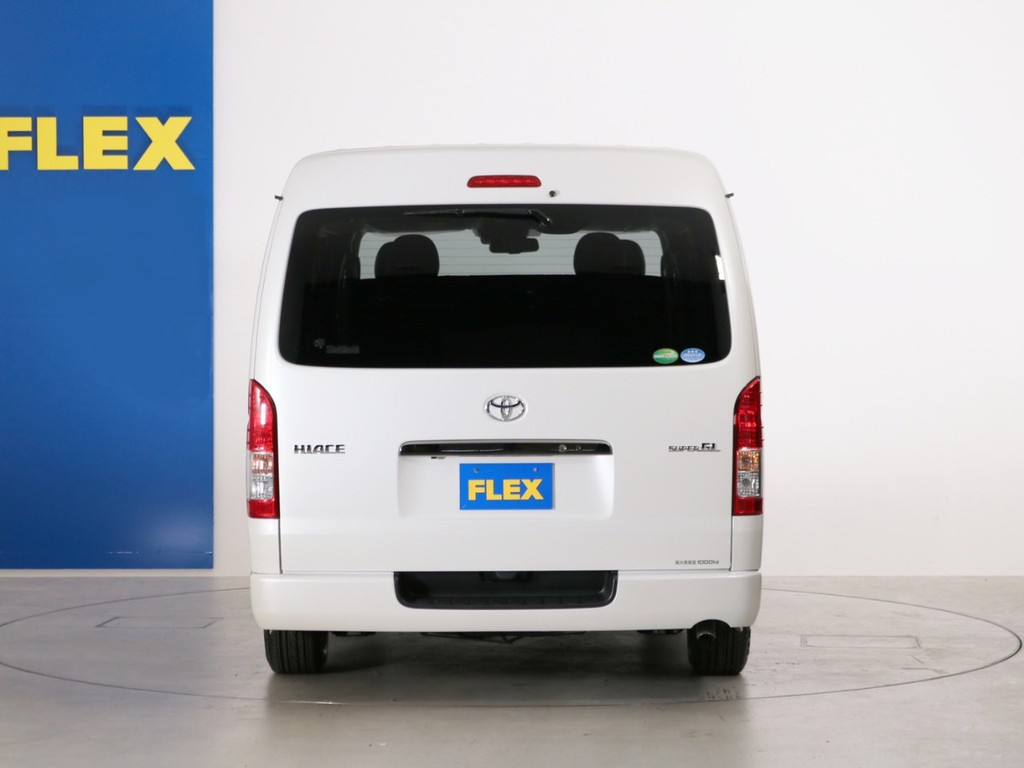 全国どこでもご納車可能です！　ハイエースのことならハイエース専門店のＦＬＥＸハイエース神戸店へ！