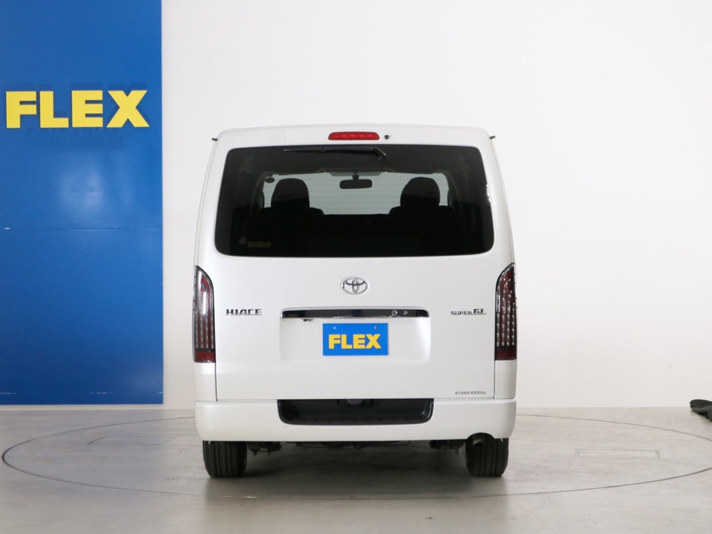 全国どこでもご納車可能です！　ハイエースのことならハイエース専門店のＦＬＥＸハイエース神戸店へ！
