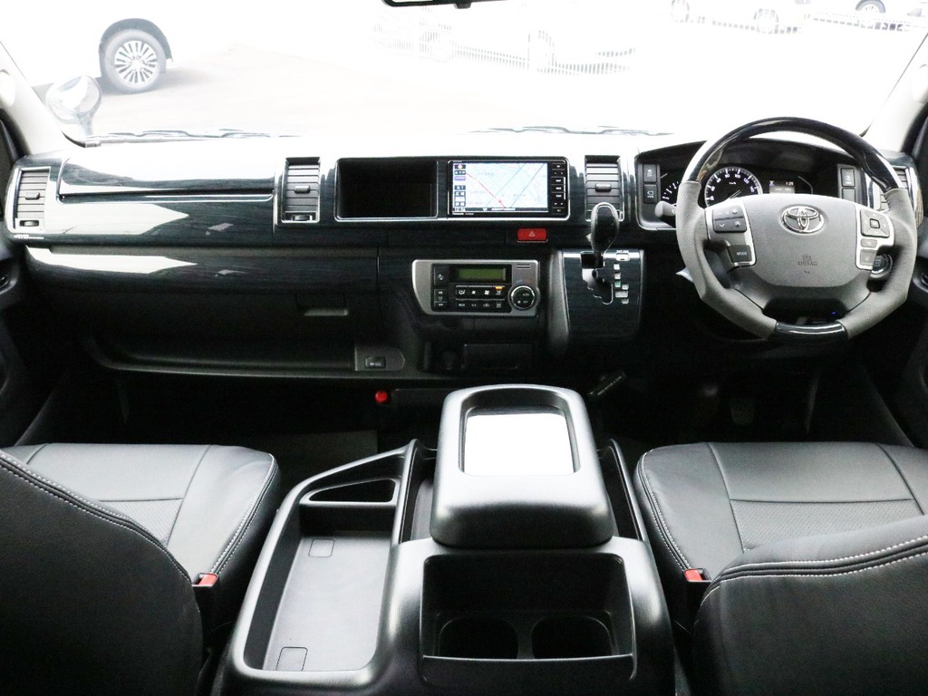 新車未登録　ワゴンGL2WD　メーカーオプションとして新たに加わったデジタルインナーミラー、パノラミックビューモニター、インテリジェントクリアランスソナーを搭載！