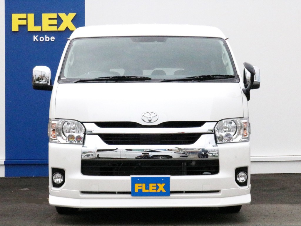 さあ、未登録新車６型ハイエースワゴン ＦＬＥＸオリジナルシートアレンジVer.1でおでかけしましょう！　実際に見て触って頂きたい一台！　ご来店お問合せはお早めに！　ＦＬＥＸハイエース神戸店まで！