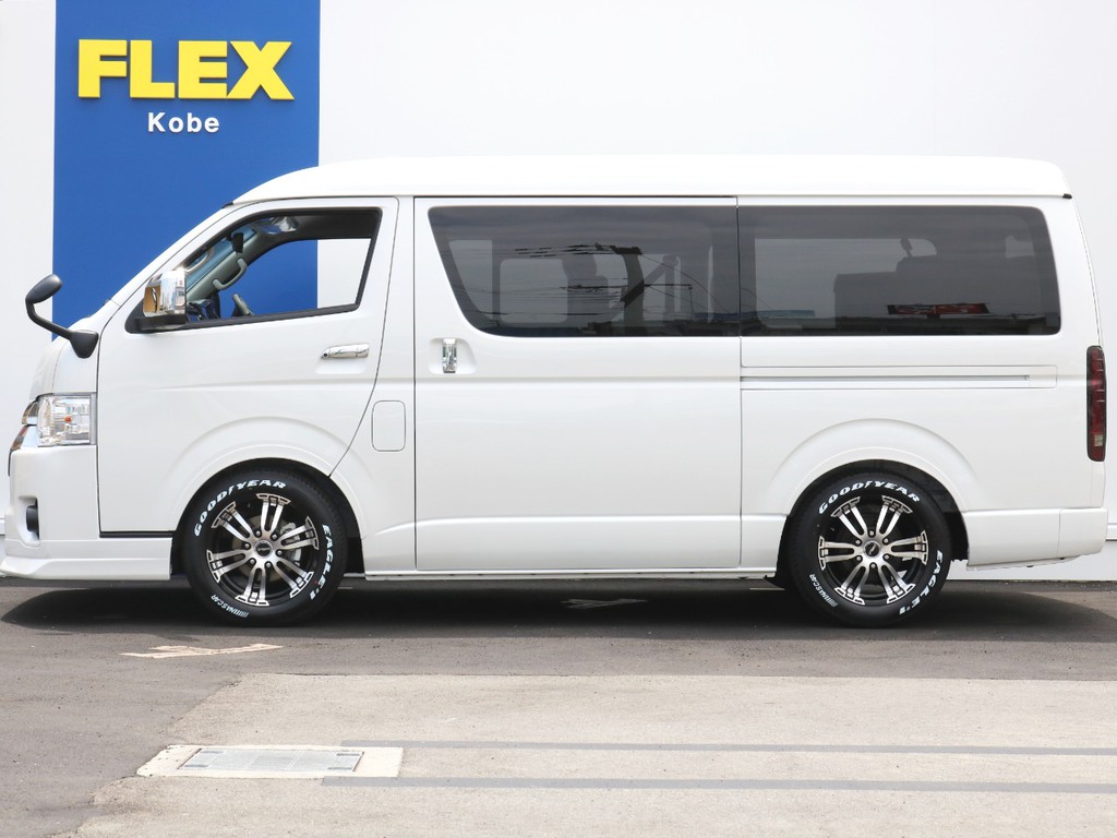 1.5インチローダウン施工済み！　車高公認取得致しますので継続車検の際も安心です。更なる車高調整や、車高純正戻し等もお気兼ねなくお申し付けください。